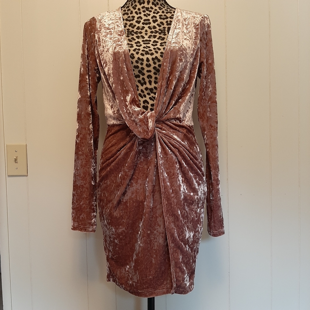 TOBI VELVET SNOW BLUSH BODYCON DRESS Sz. MED